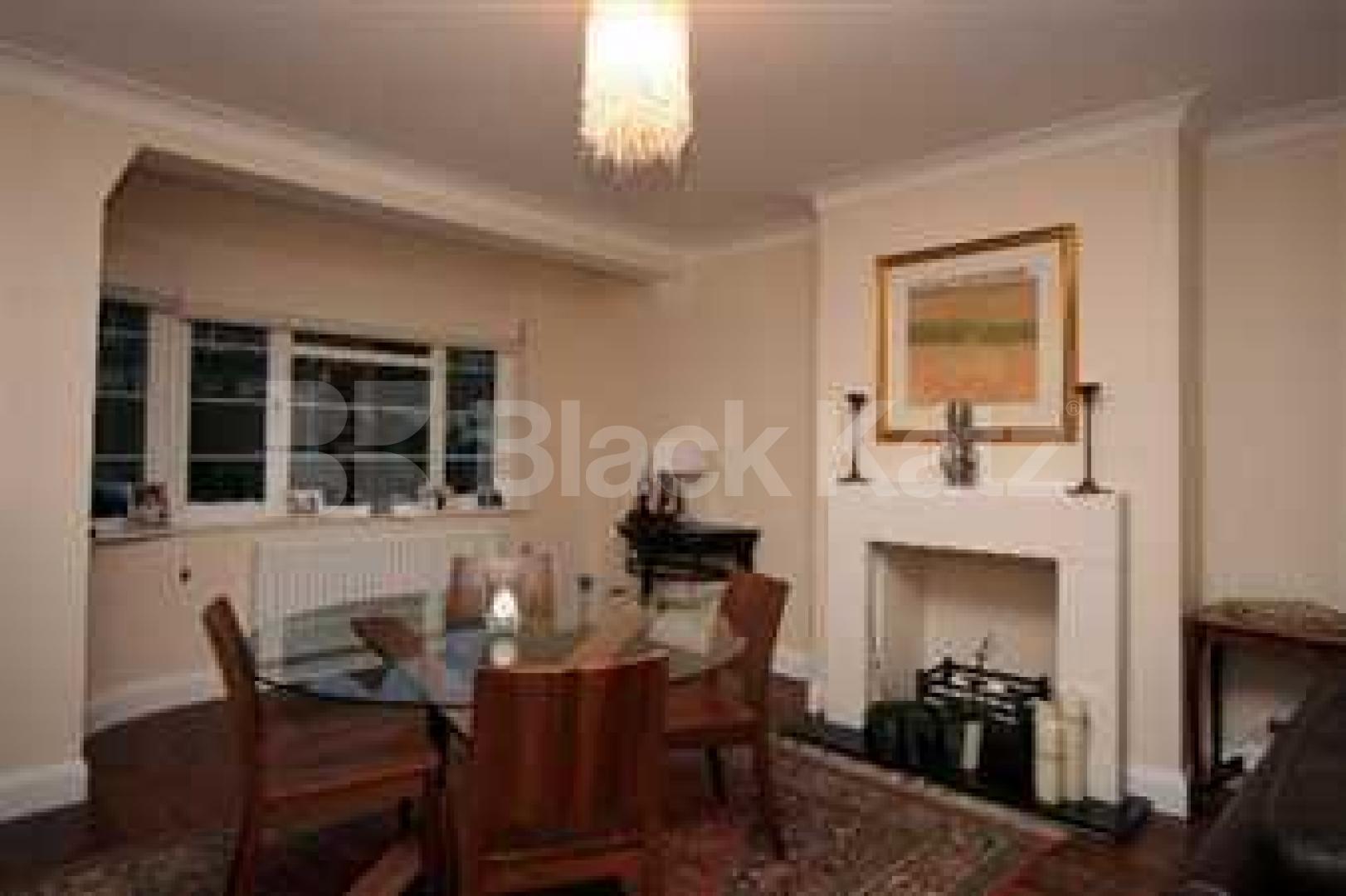 			4 Bedroom, 1 bath, 1 reception House			 Harcourt Road, Alexandra Palace